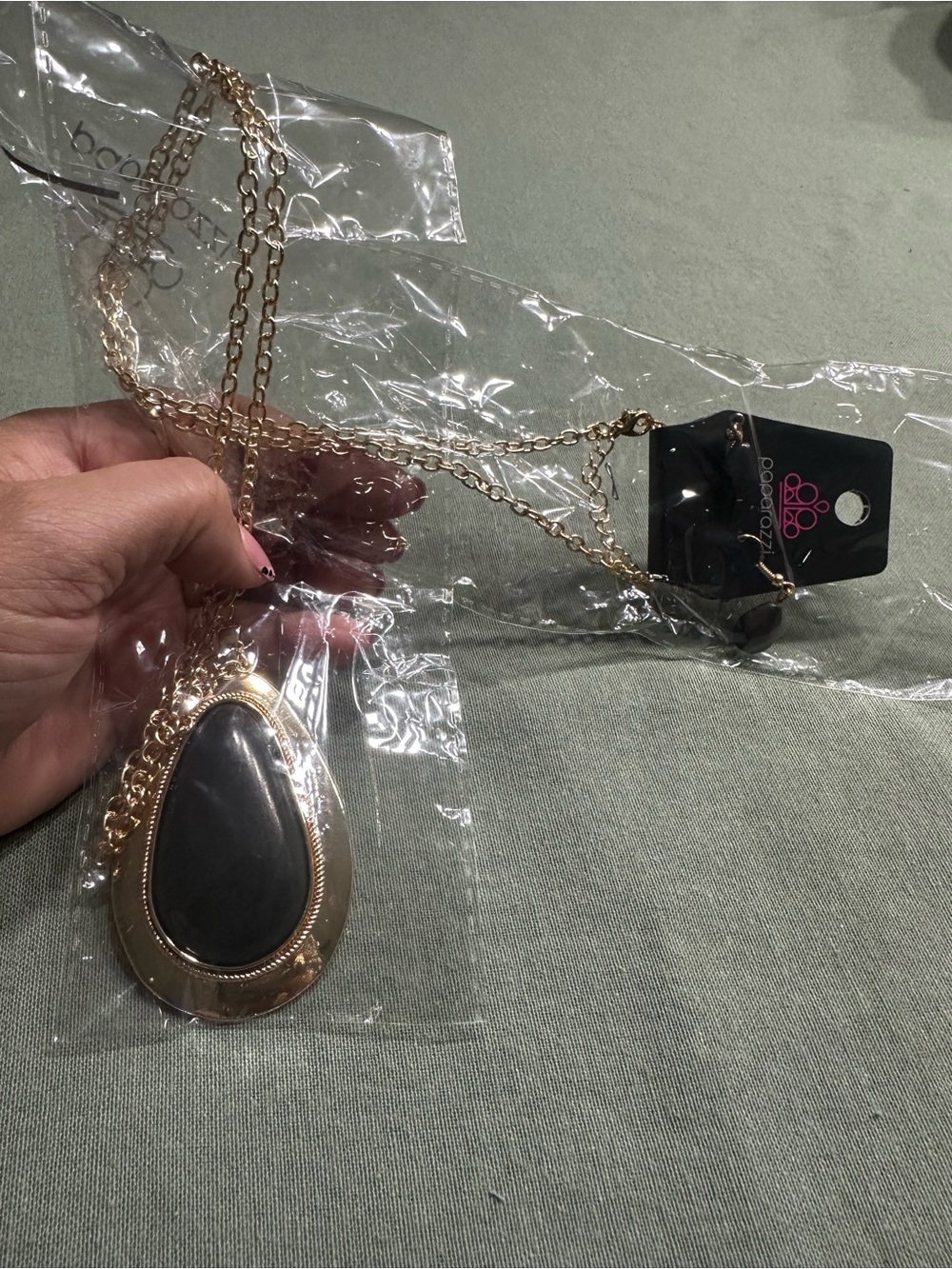 paparazzi Gold-Tone Teardrop Necklace with Black Pendant